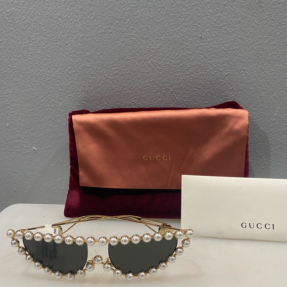 Gucci Women's Simulated Pearl Embellished Cat Eye Sunglasses  53mm - Picture 5 of 11
